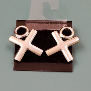 Vintage, Metal silver XO pierced fashion earrings